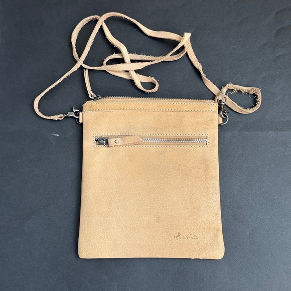 Montana West 100% Leather Rodeo Collection “Ride Em” Crossbody Bag  *read detail - Picture 2 of 12